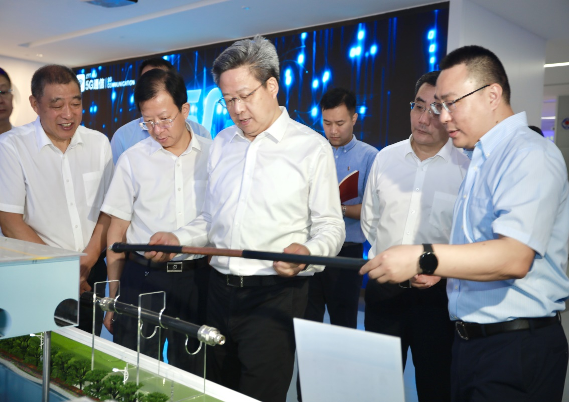 南通市委书记、、、市长吴新明考察亚洲必赢科技